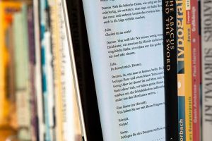 5 электронных книг, с которыми можно не только читать